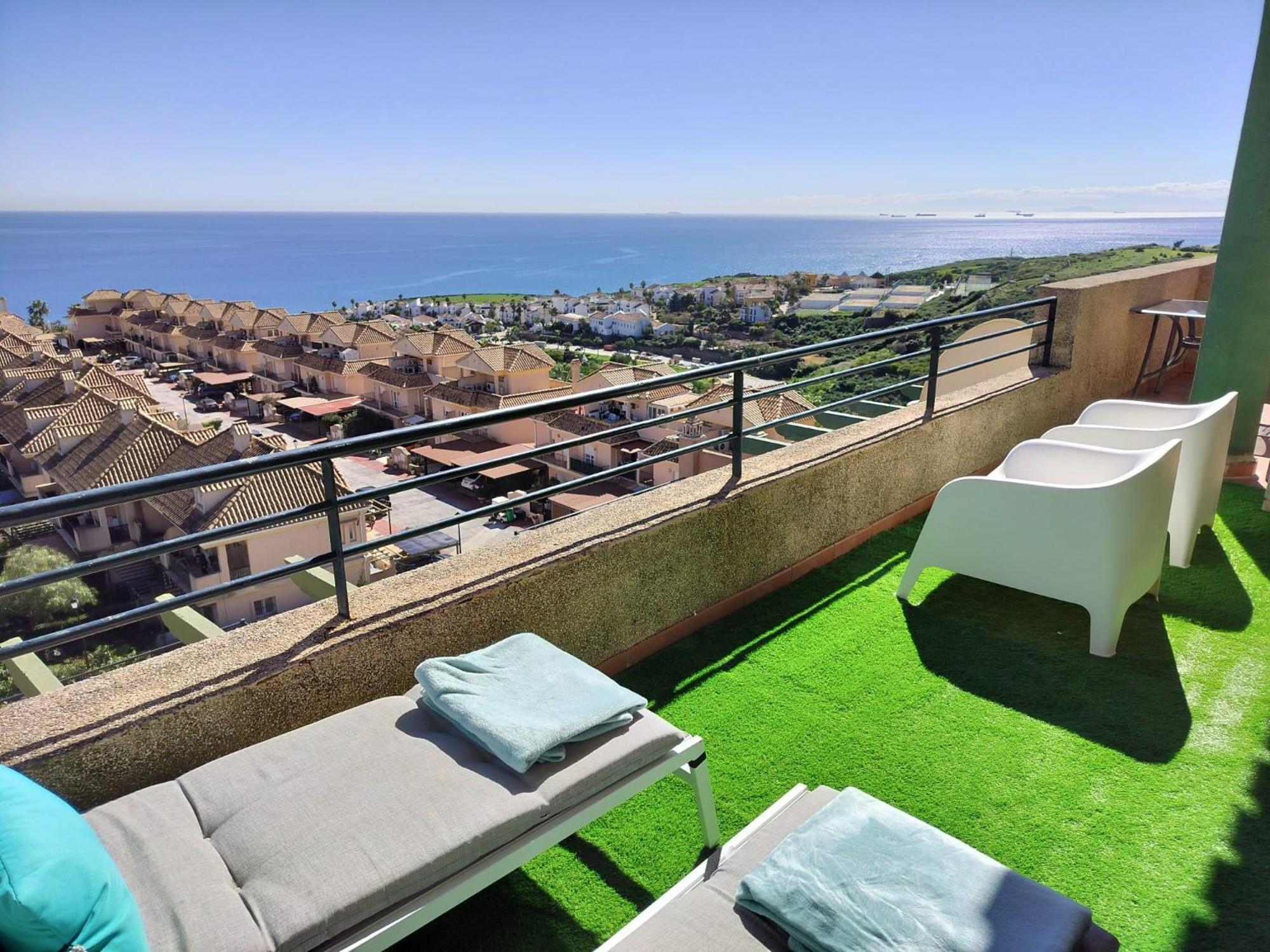 Bohemian Penthouse In Alcaidesa